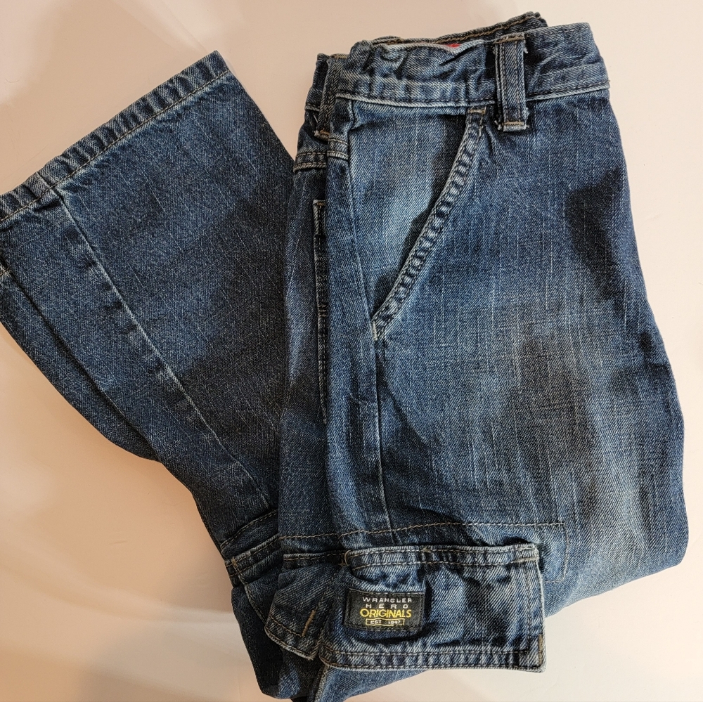 Boys Wrangler cargo jeans Size 8 regular